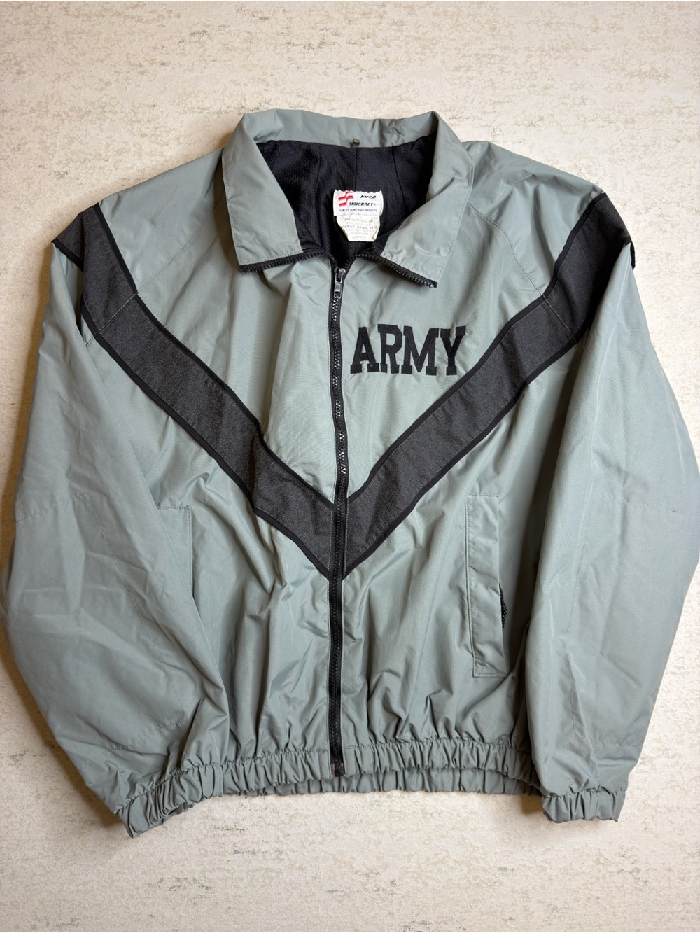 ARMY Skilcraft Men’s Reflective PT Jacket PFU Training Windbreaker Small Regular